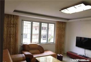 万阳城旁 西山小区 精装大三房 仅租2300 拎包入住 - 龙岩28生活网 ly.28life.net